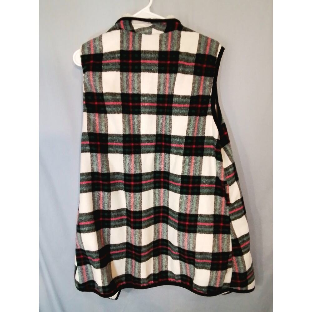 Christopher & Banks : Winter best, green plaid. Christmas themed. - Picture 4 of 6